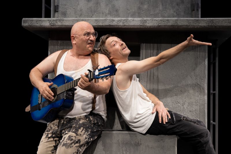 Silvester im Theater – die letzten Plätze!